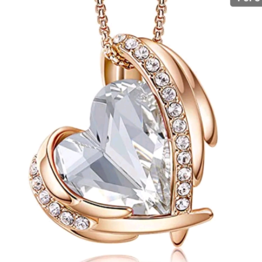 💜 ❤️ New winged floating heart necklace rose gold tone, 16" with extension